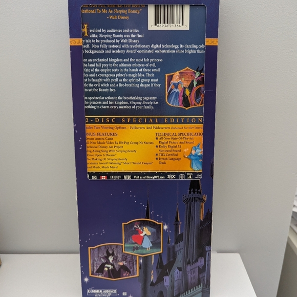 Disney Sleep Beauty 2-Disc Special Edition French Included Box Set - Picture 2 of 2